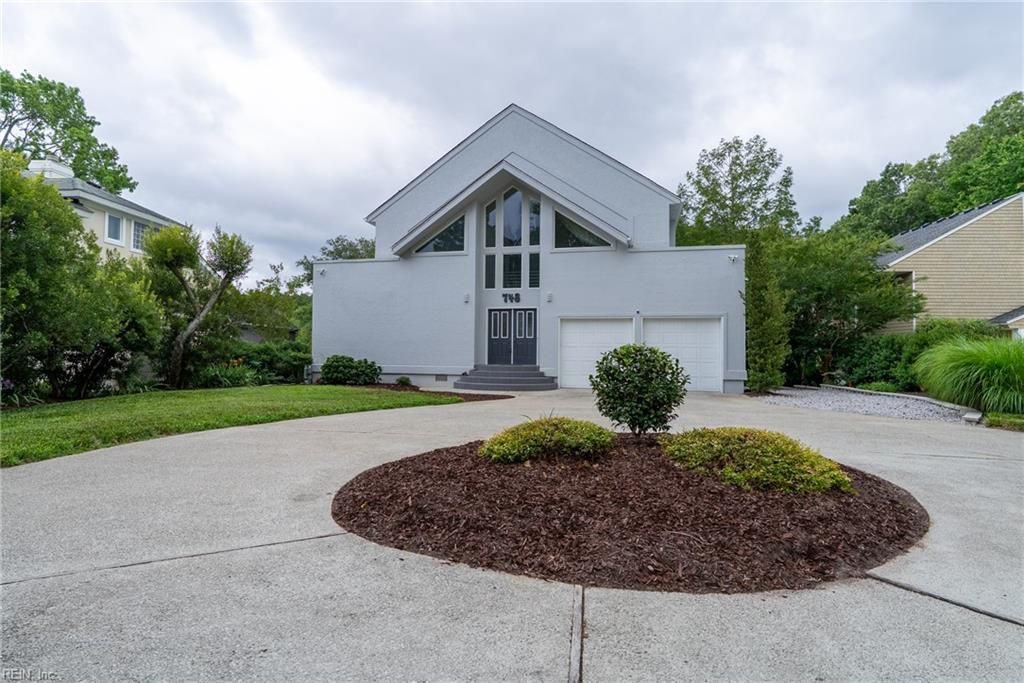 Photo of 748 Virginia Dare Drive, Virginia Beach, VA 23451 (MLS # 10614095)