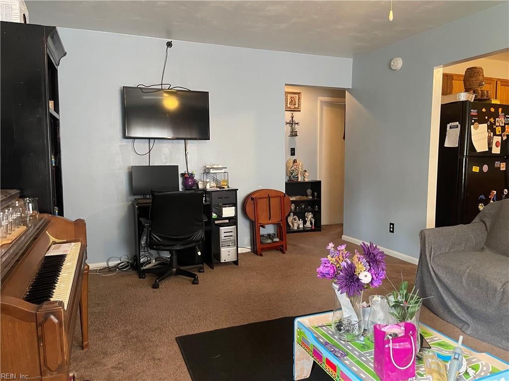 Photo of 1844 S Streamline Drive, Virginia Beach, VA 23454 (MLS # 10651310)