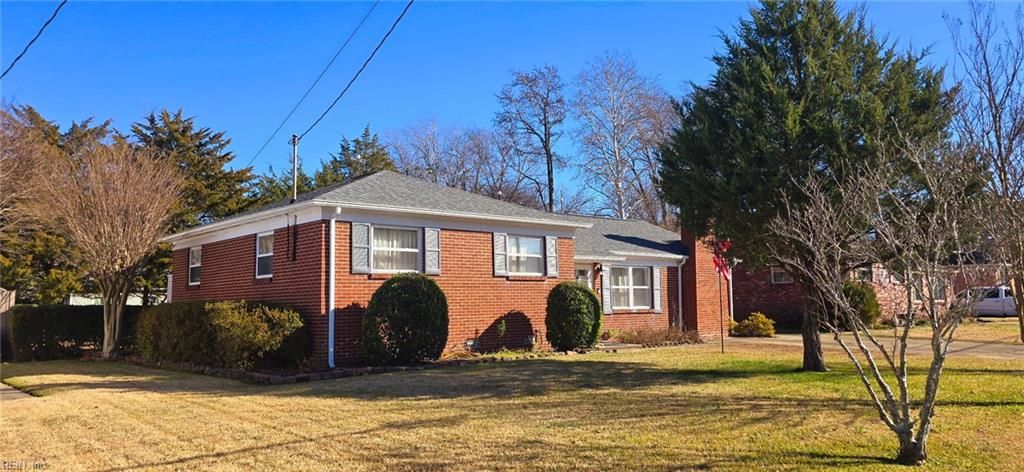 Photo of 73 Longwood Drive, Hampton, VA 23669 (MLS # 10614161)