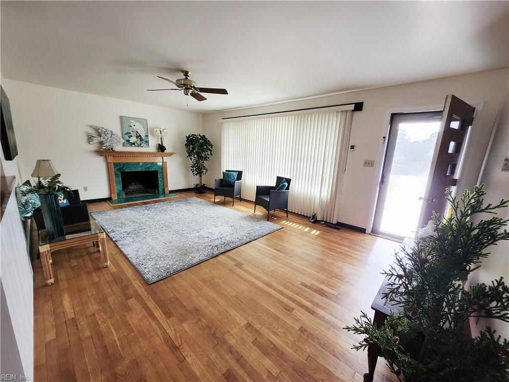 Photo of 17 Roberta Drive, Hampton, VA 23666 (MLS # 10626297)