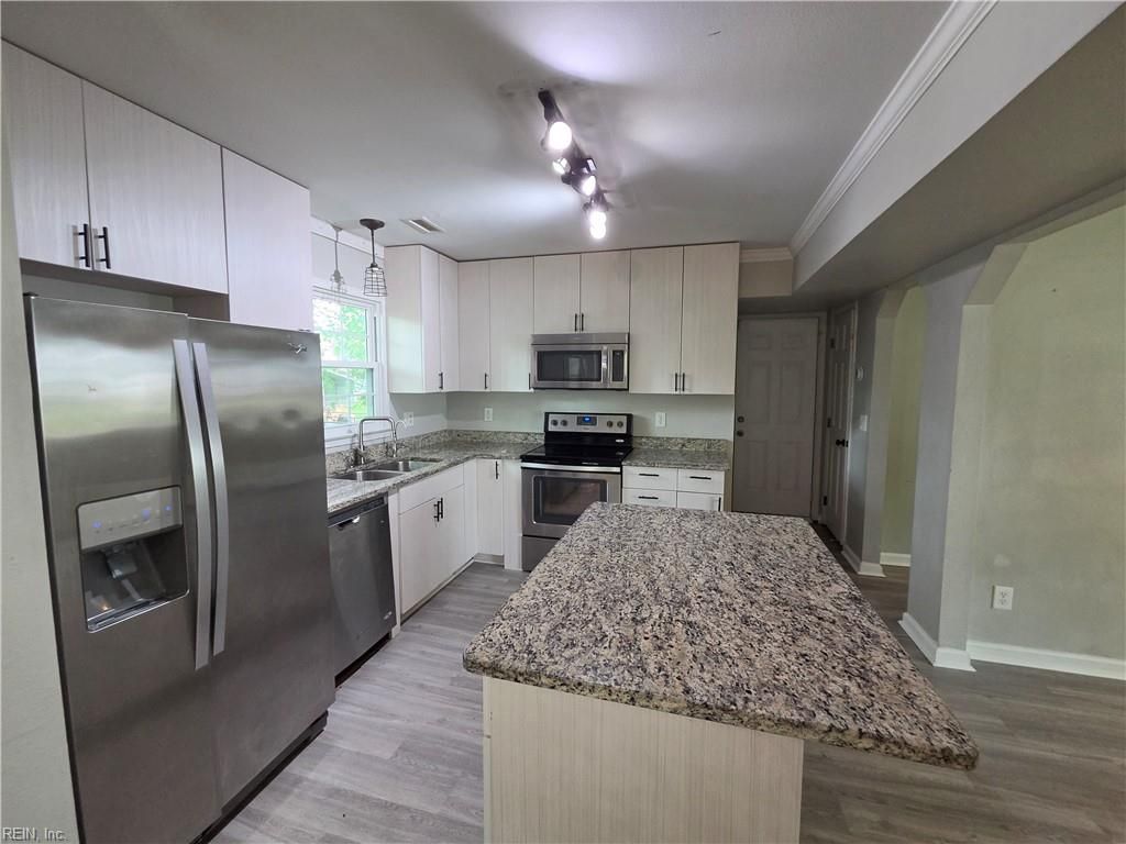 Photo of 274 Exeter Road, Newport News, VA 23602 (MLS # 10633866)