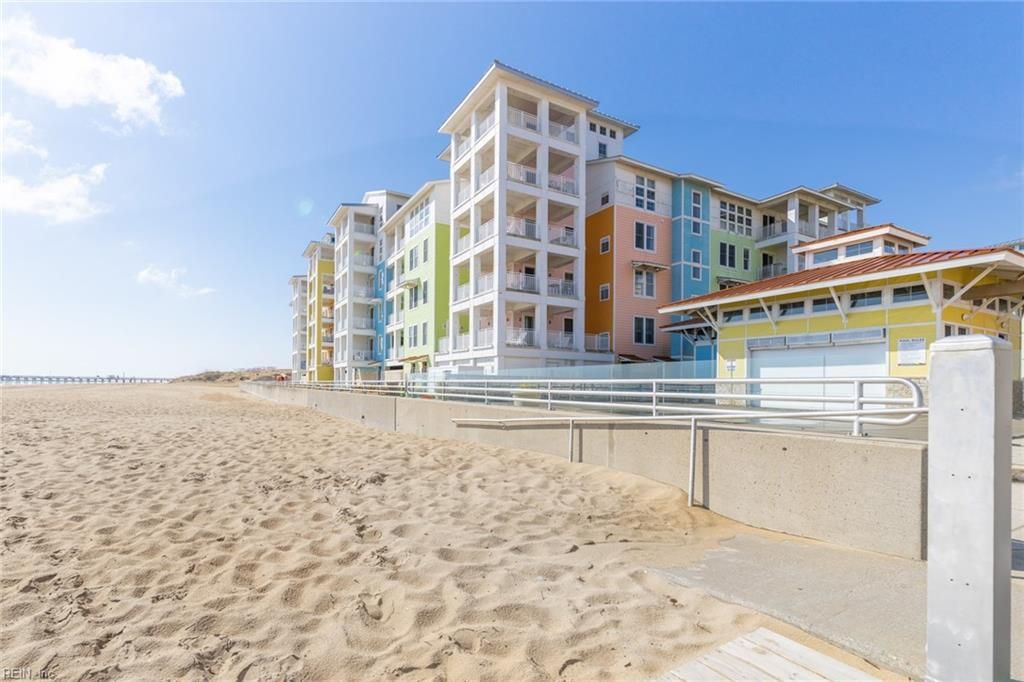 Photo of 3738 Sandpiper Road #314B, Virginia Beach, VA 23456 (MLS # 10534514)