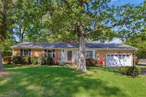 Photo of 4220 Quince Road, Portsmouth, VA 23703 (MLS # 10631693)