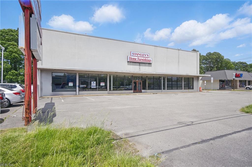 6542 E Virginia Beach BLVD
