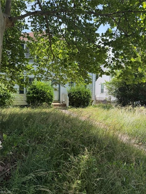 Photo of 954 18th Street, Newport News, VA 23607 (MLS # 10643762)
