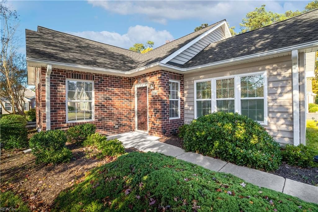 Photo of 504 Tabb Smith Trail, Yorktown, VA 23693 (MLS # 10608688)