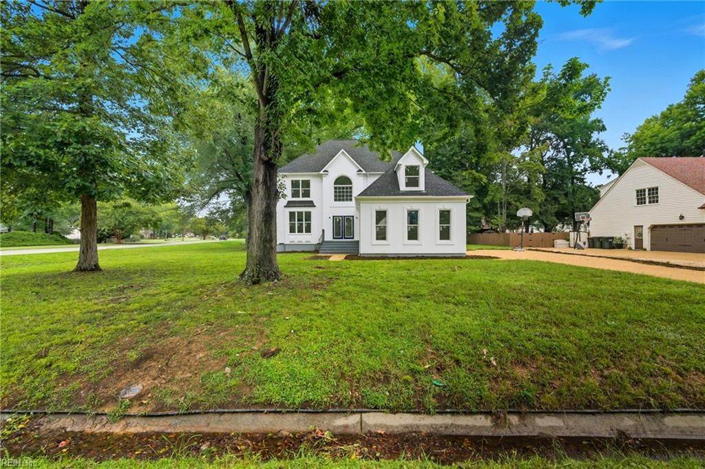 Photo of 101 Piankatank Turn, Yorktown, VA 23693 (MLS # 10627200)