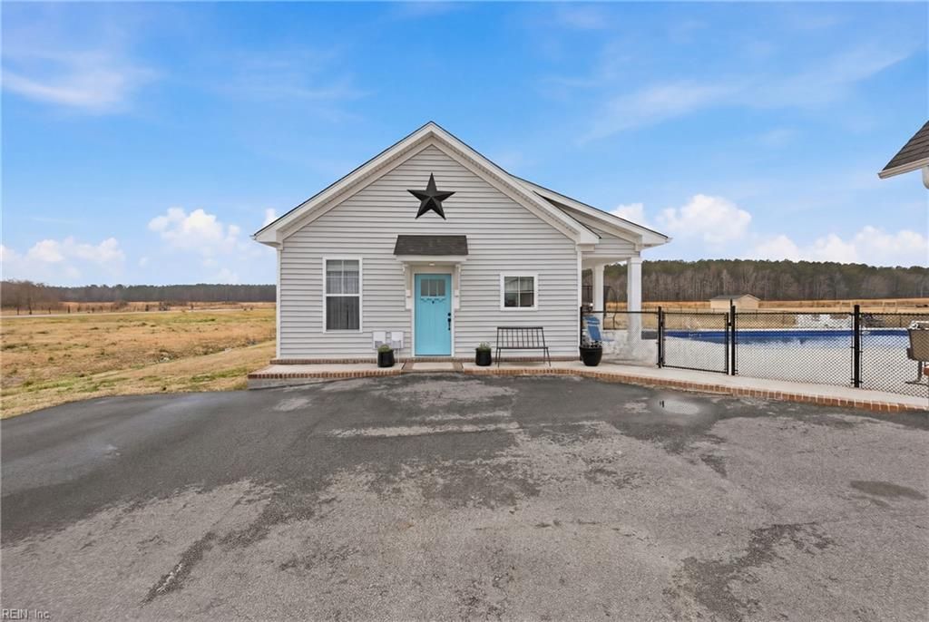 Photo of 1501 Sanderson Road, Chesapeake, VA 23322 (MLS # 10623476)