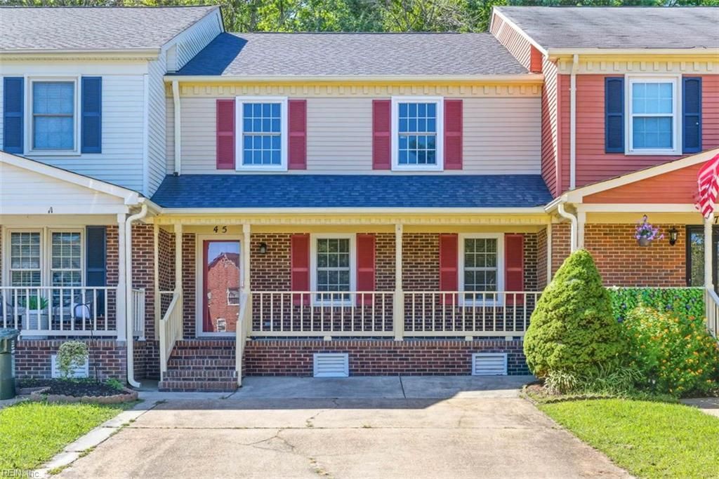 Photo of 45 Valasia Road S, Poquoson, VA 23662 (MLS # 10604803)