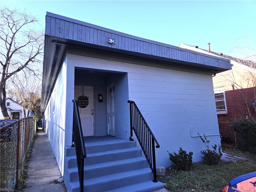 Photo of 2224 Marshall Avenue Avenue, Norfolk, VA 23504 (MLS # 10658951)