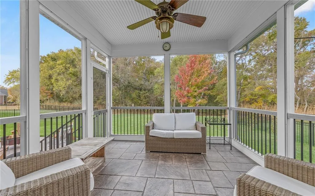 Carrollton, Virginia 23314, United States, 4 Bedrooms Bedrooms, ,4 BathroomsBathrooms,Residential,Active,34427