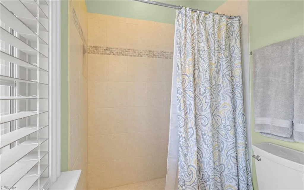 Carrollton, Virginia 23314, United States, 4 Bedrooms Bedrooms, ,4 BathroomsBathrooms,Residential,Active,34427