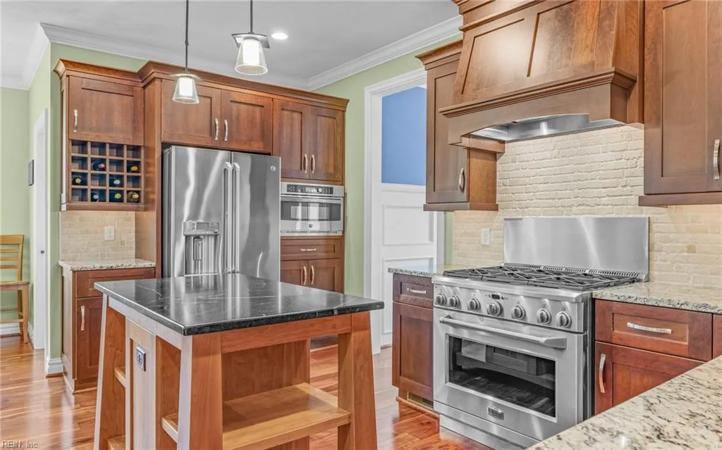 Carrollton, Virginia 23314, United States, 4 Bedrooms Bedrooms, ,4 BathroomsBathrooms,Residential,Active,34427