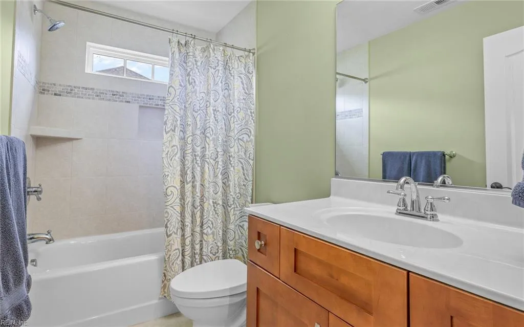 Carrollton, Virginia 23314, United States, 4 Bedrooms Bedrooms, ,4 BathroomsBathrooms,Residential,Active,34427