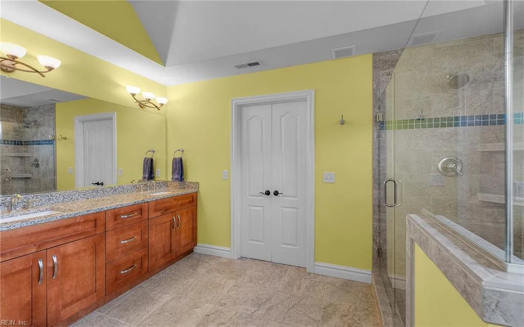 Carrollton, Virginia 23314, United States, 4 Bedrooms Bedrooms, ,4 BathroomsBathrooms,Residential,Active,34427