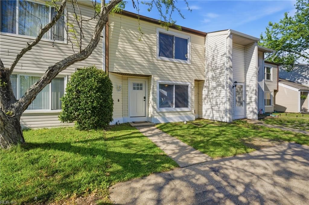 Photo of 3910 Inverness Road, Virginia Beach, VA 23452 (MLS # 10629832)