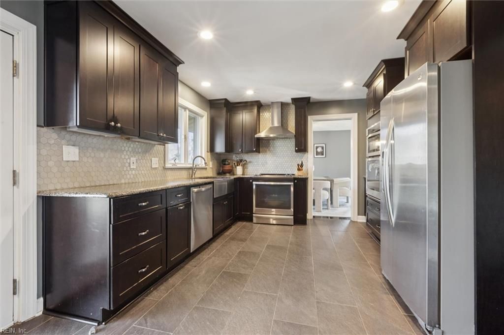 Photo of 112 Overlook Drive, Williamsburg, VA 23185 (MLS # 10626289)