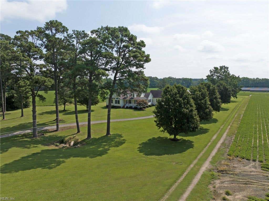 Photo of 17479 Courthouse Highway, Windsor, VA 23487 (MLS # 10648830)