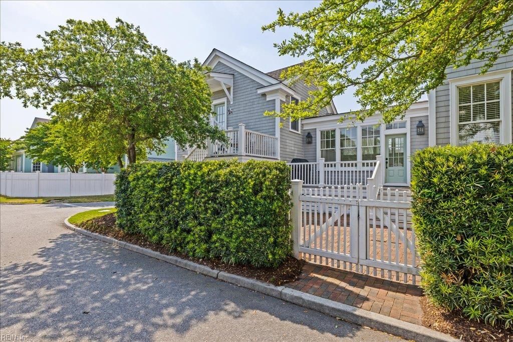 Photo of 9542 28th Bay Street, Norfolk, VA 23518 (MLS # 10634244)