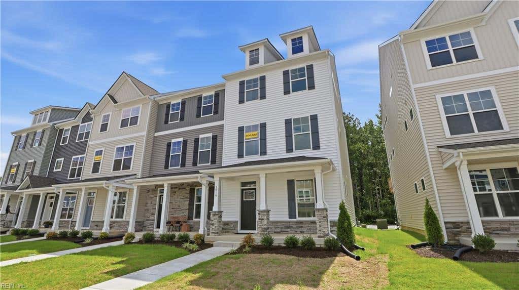 Photo of 1535 Waltham Lane, Newport News, VA 23608 (MLS # 10648095)