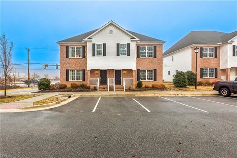 Photo of 15661 Warwick Boulevard #B, Newport News, VA 23608 (MLS # 10621309)
