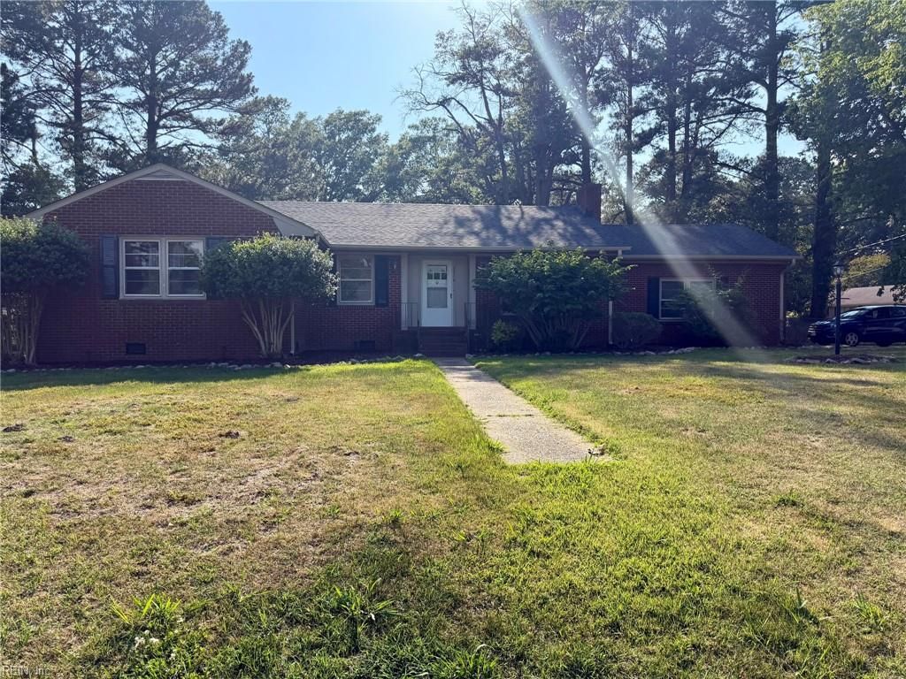 Photo of 3314 Dogwood Drive, Portsmouth, VA 23703 (MLS # 10635557)