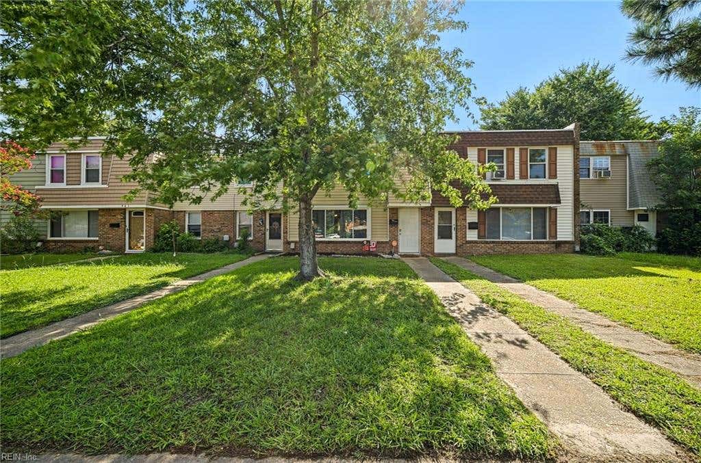 Photo of 937 S Club House Road, Virginia Beach, VA 23452 (MLS # 10647421)