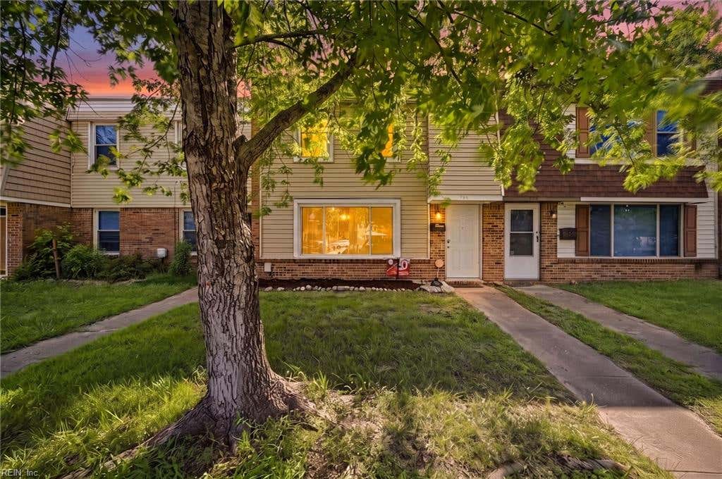 Photo of 937 S Club House Road, Virginia Beach, VA 23452 (MLS # 10647421)