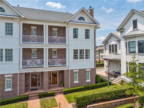 Photo of 4056 Harlow Street, Virginia Beach, VA 23451 (MLS # 10645094)