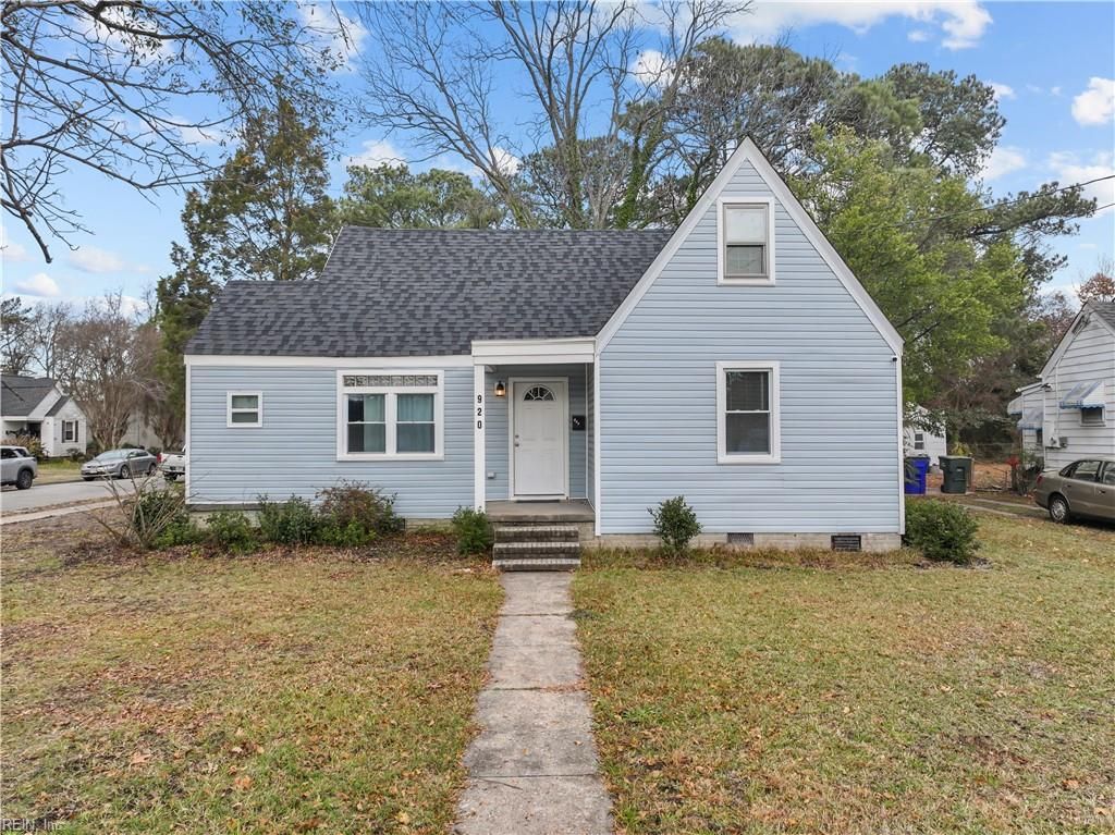 Photo of 920 Widgeon Road, Norfolk, VA 23513 (MLS # 10625390)