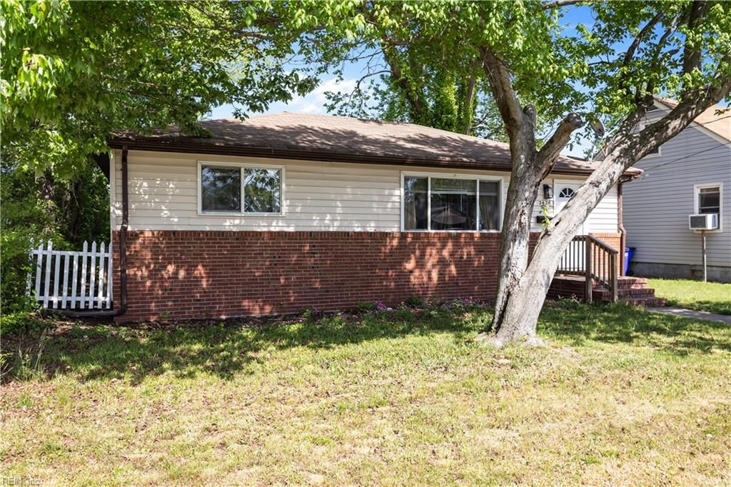 Photo of 2420 Wyoming Avenue, Norfolk, VA 23513 (MLS # 10629973)