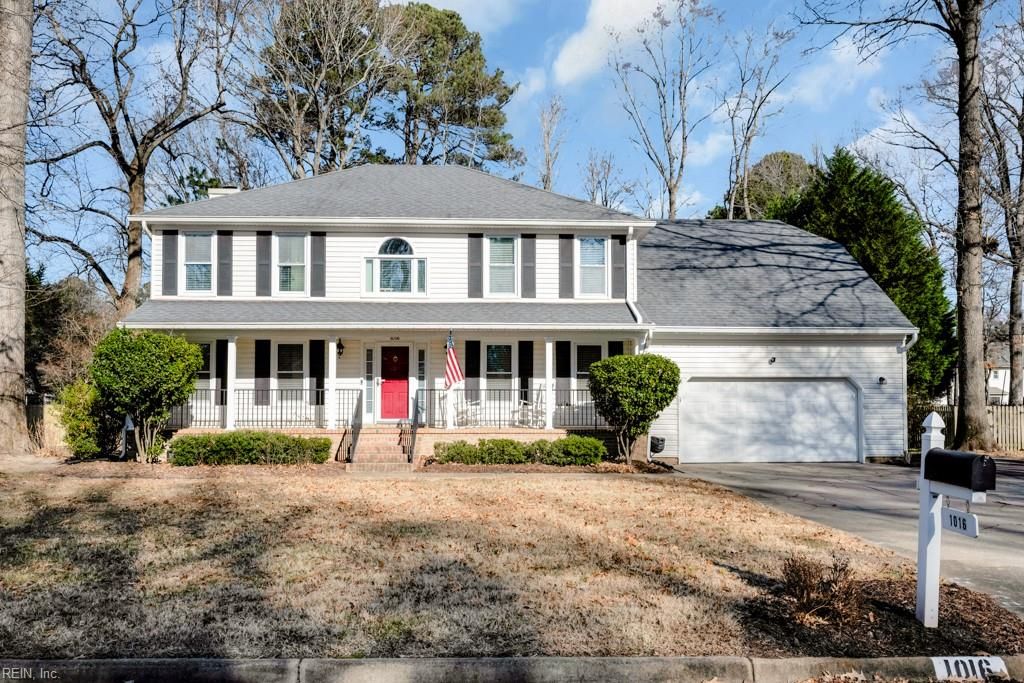 Photo of 1016 Outlands Way, Virginia Beach, VA 23456 (MLS # 10631776)