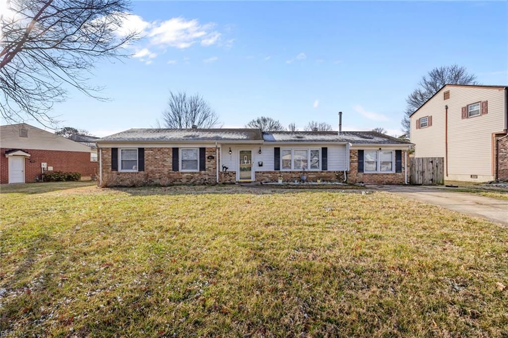 Photo of 3805 Colonial Parkway, Virginia Beach, VA 23452 (MLS # 10621563)