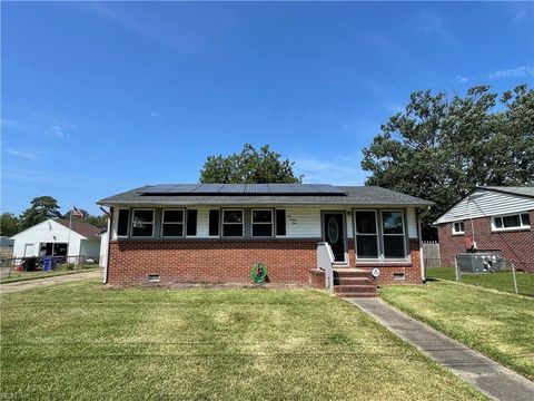 Photo of 1024 STANLEY Road, Portsmouth, VA 23701 (MLS # 10612721)