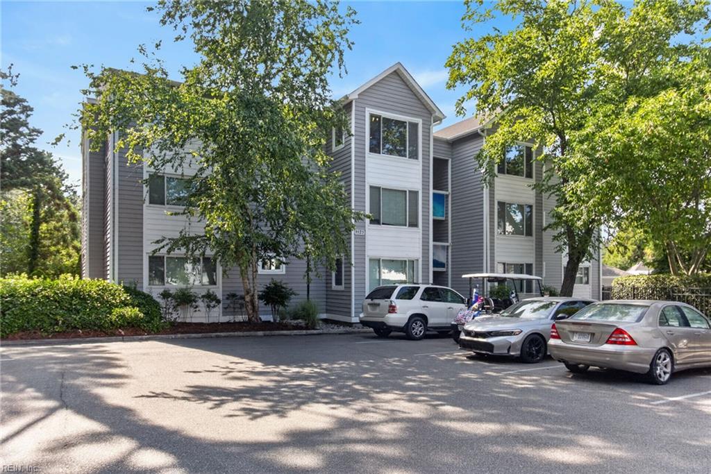 Photo of 1120 Ocean Trace Lane #301, Virginia Beach, VA 23451 (MLS # 10643462)