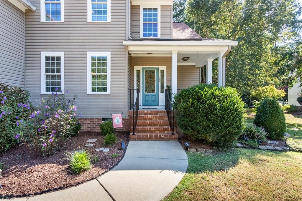 Photo of 104 Perlie Court, Yorktown, VA 23692 (MLS # 10654533)