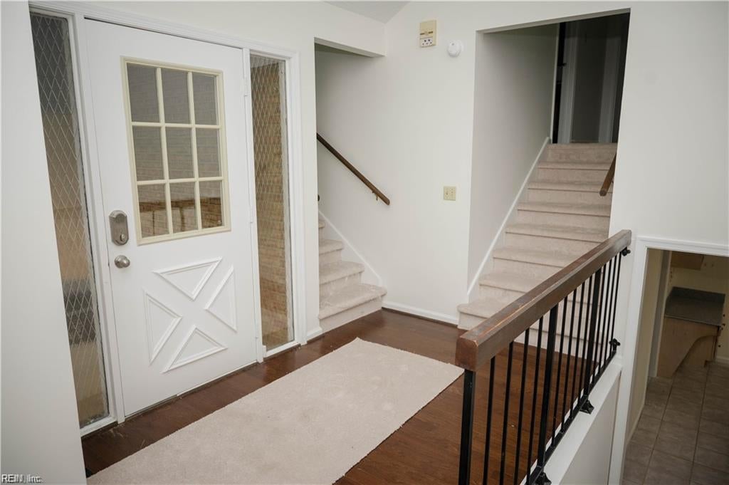 Photo of 1028 Camino Real S Real, Virginia Beach, VA 23456 (MLS # 10656216)