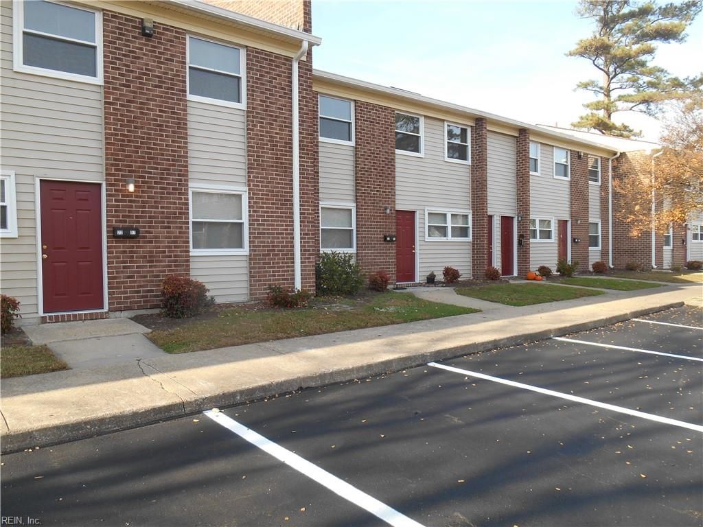 Photo of 2234 Acorn Cove, Virginia Beach, VA 23455 (MLS # 10633446)