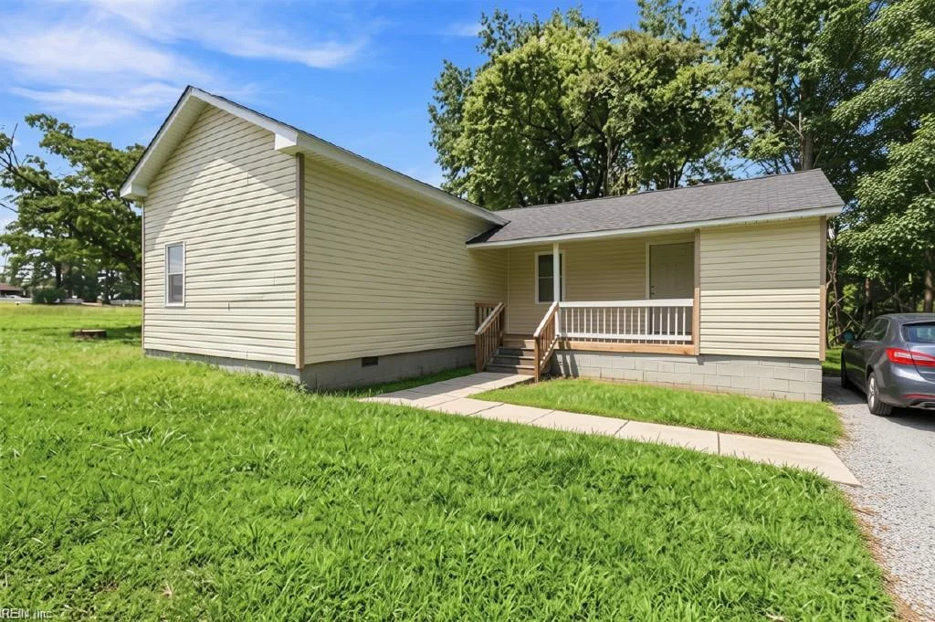 19081 Rawlings Road, Capron, VA, 23829