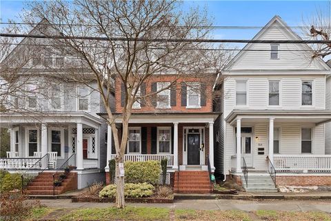 Photo of 1106 Redgate Avenue, Norfolk, VA 23507 (MLS # 10623218)