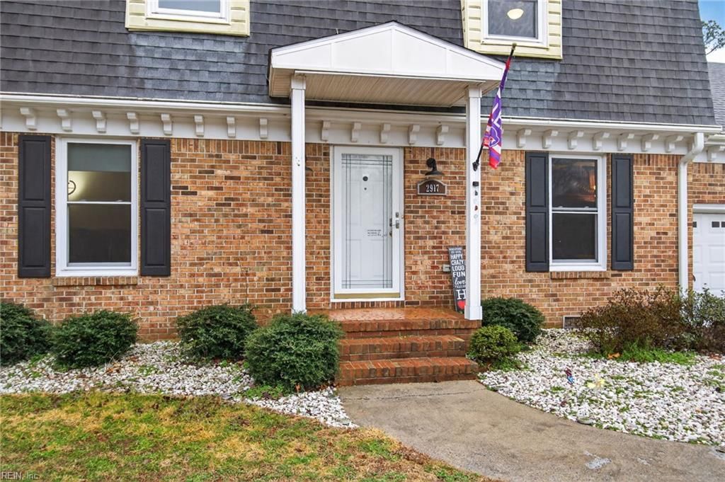 Photo of 2917 Ames Cove Drive, Suffolk, VA 23435 (MLS # 10623002)