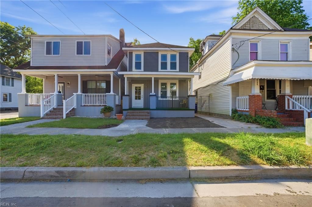 Photo of 2428 Middle Avenue, Norfolk, VA 23504 (MLS # 10632050)