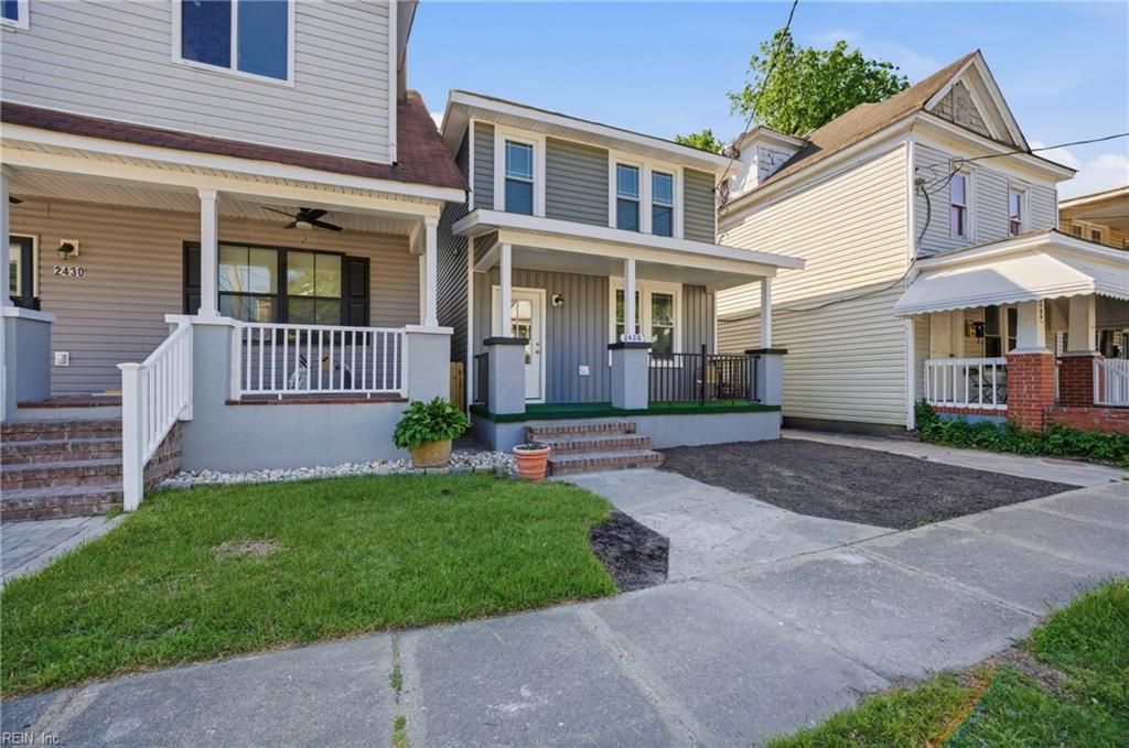 Photo of 2428 Middle Avenue, Norfolk, VA 23504 (MLS # 10632050)