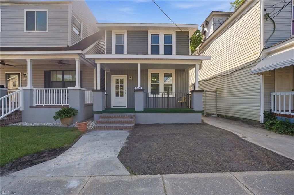 Photo of 2428 Middle Avenue, Norfolk, VA 23504 (MLS # 10632050)