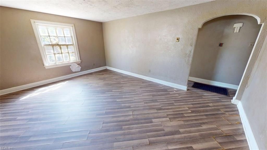 Photo of 1618 Parker Avenue, Portsmouth, VA 23704 (MLS # 10629168)