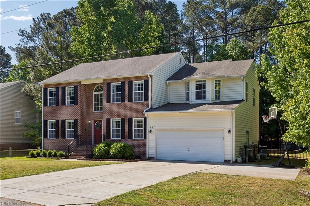 Photo of 1107 Dare Drive, Yorktown, VA 23692 (MLS # 10633389)