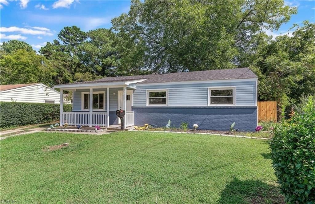 Photo of 808 Trice Terrace, Norfolk, VA 23502 (MLS # 10627443)