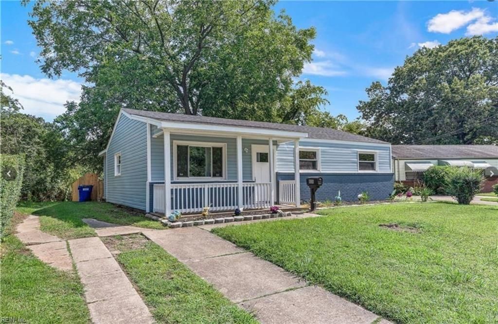 Photo of 808 Trice Terrace, Norfolk, VA 23502 (MLS # 10627443)