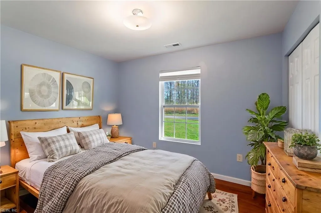 Suffolk, Virginia 23434, United States, 3 Bedrooms Bedrooms, ,2 BathroomsBathrooms,Residential,Pending,28189