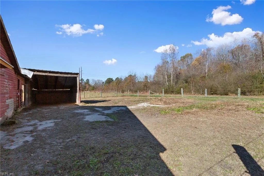 Suffolk, Virginia 23434, United States, 3 Bedrooms Bedrooms, ,2 BathroomsBathrooms,Residential,Pending,28189